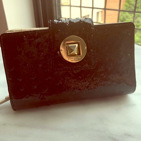 Brand new Kate Spade timeless wallet - Picture 2 of 8